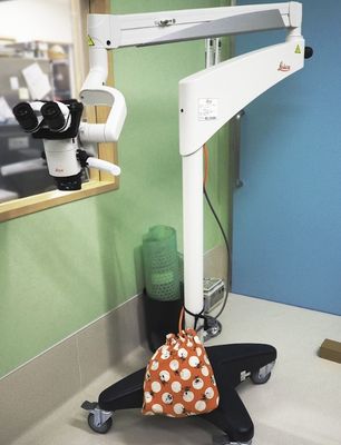 手術用顕微鏡